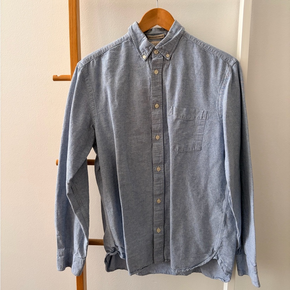 Men’s H&M Light Blue Casual Button-Down Shirt‎